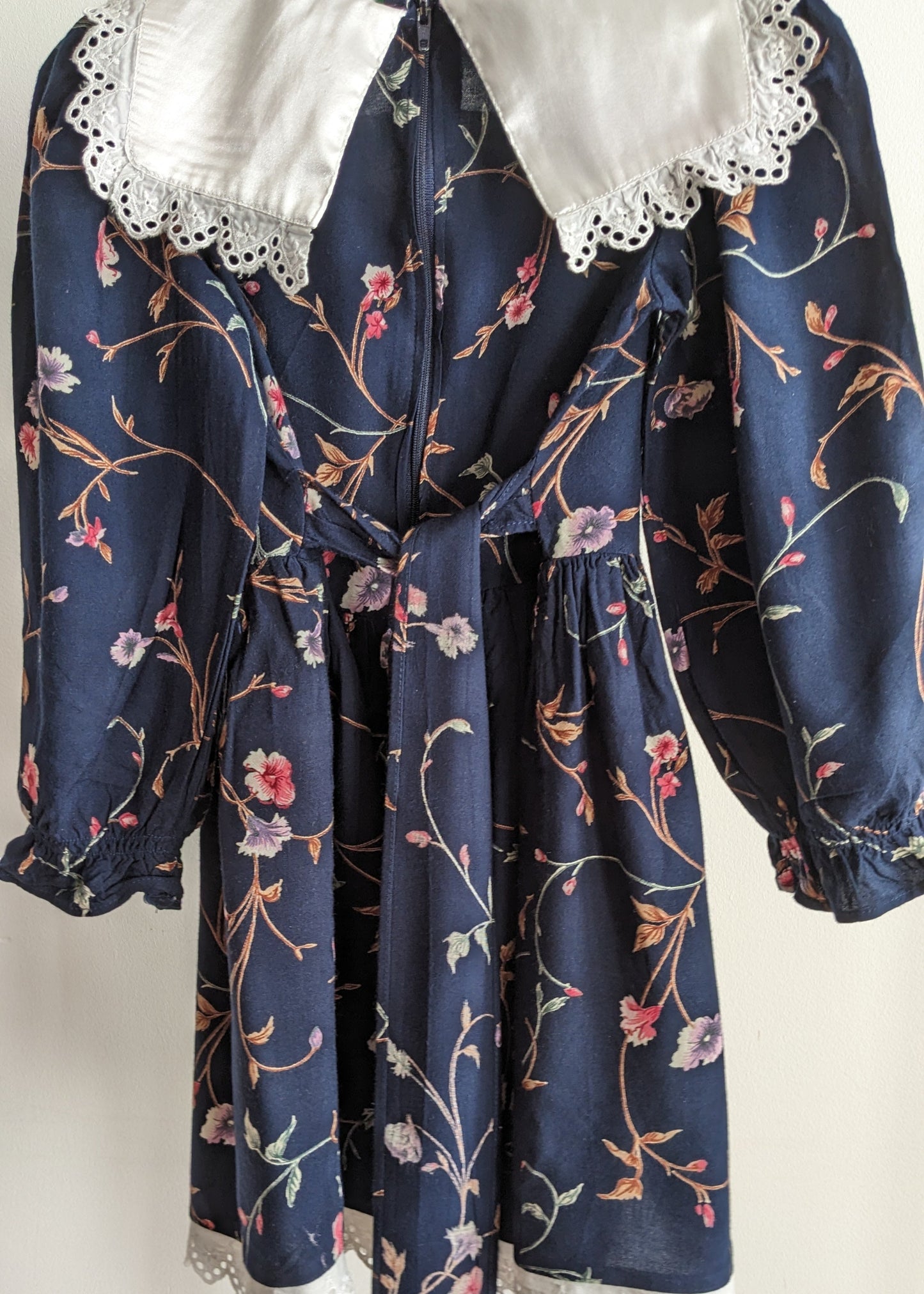 Dark blue collared vintage dress with flowers