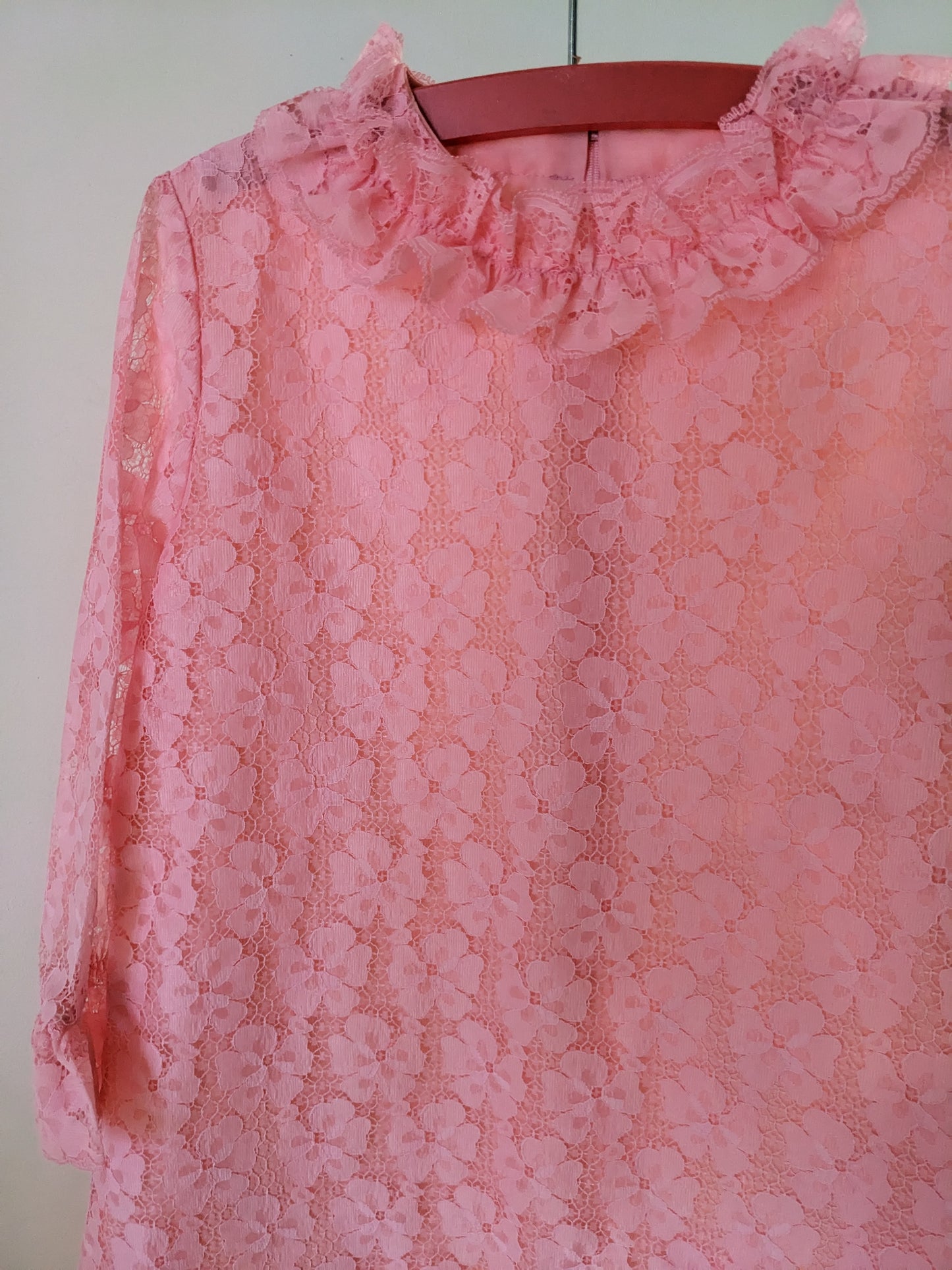 Pink Frilled Lace Trapeze Vintage Dress frm the 70's