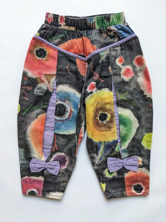 Abstract flowers print vintage trousers with bows