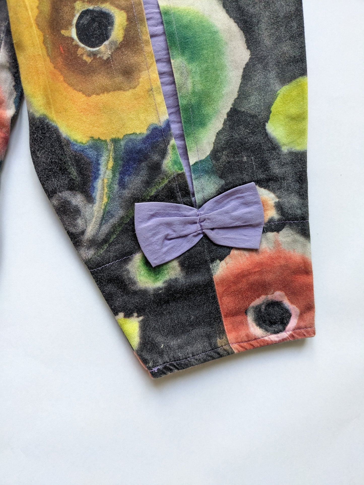 Abstract flowers print vintage trousers with bows