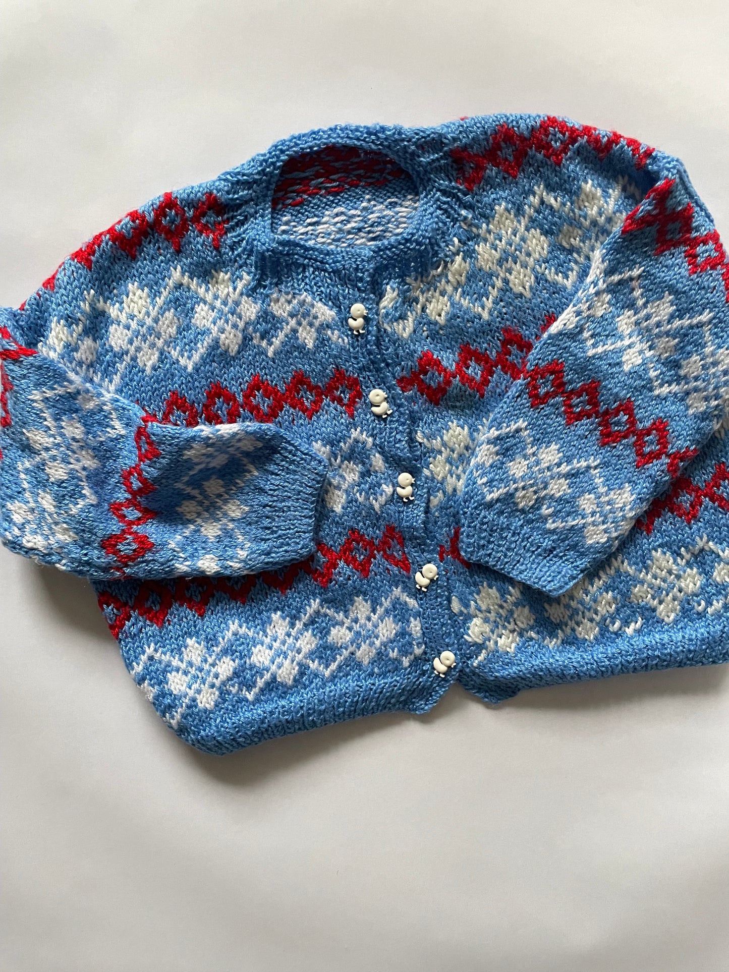 Handmade vintage knitted cardigan with duck buttons