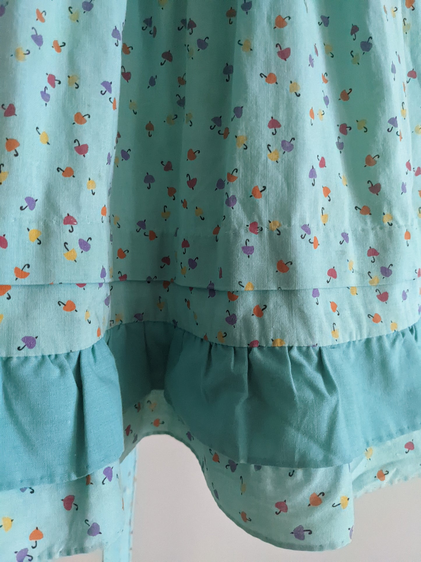 60's smocked dress with little umbrella 116