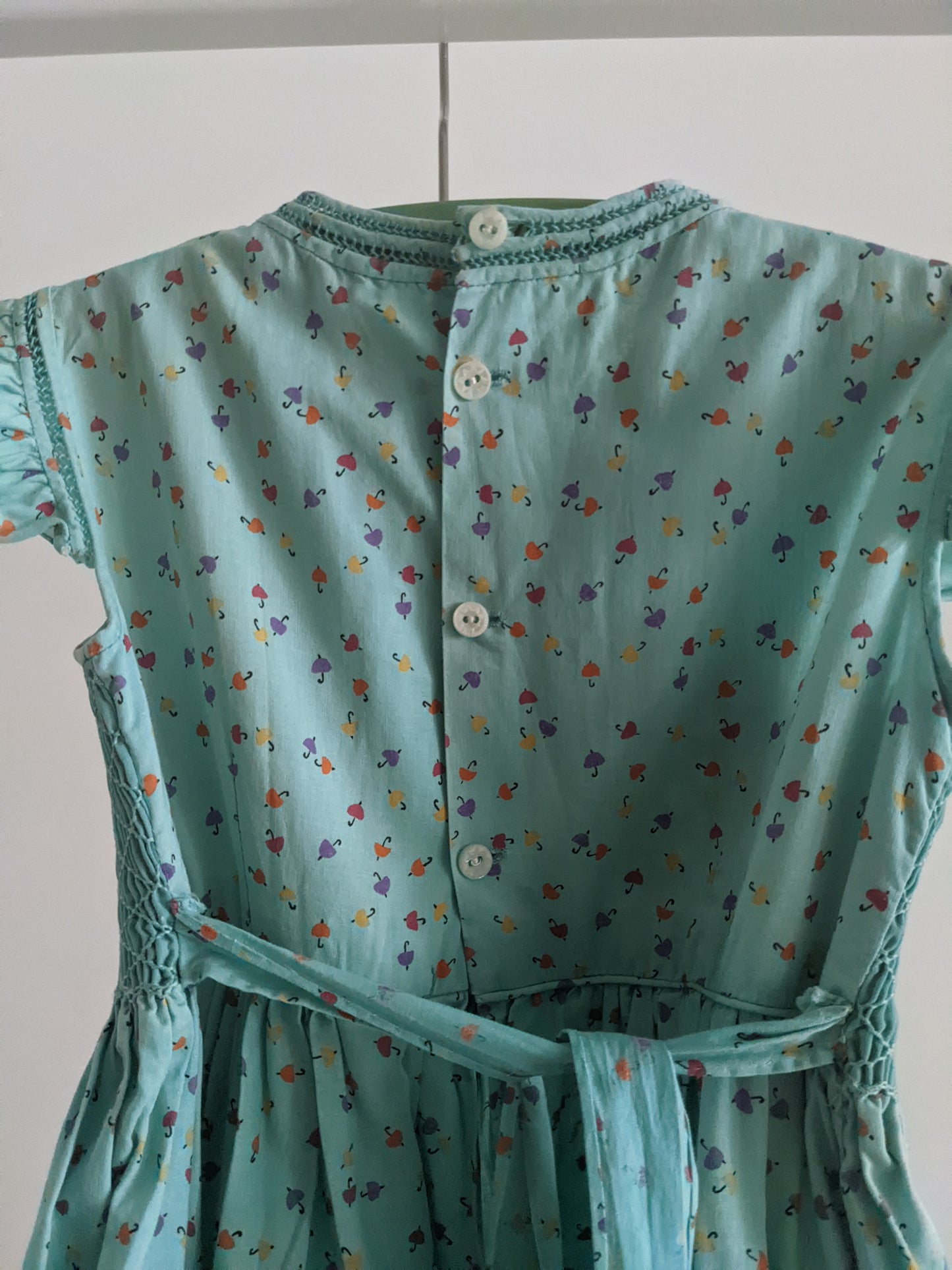 60's smocked dress with little umbrella 116