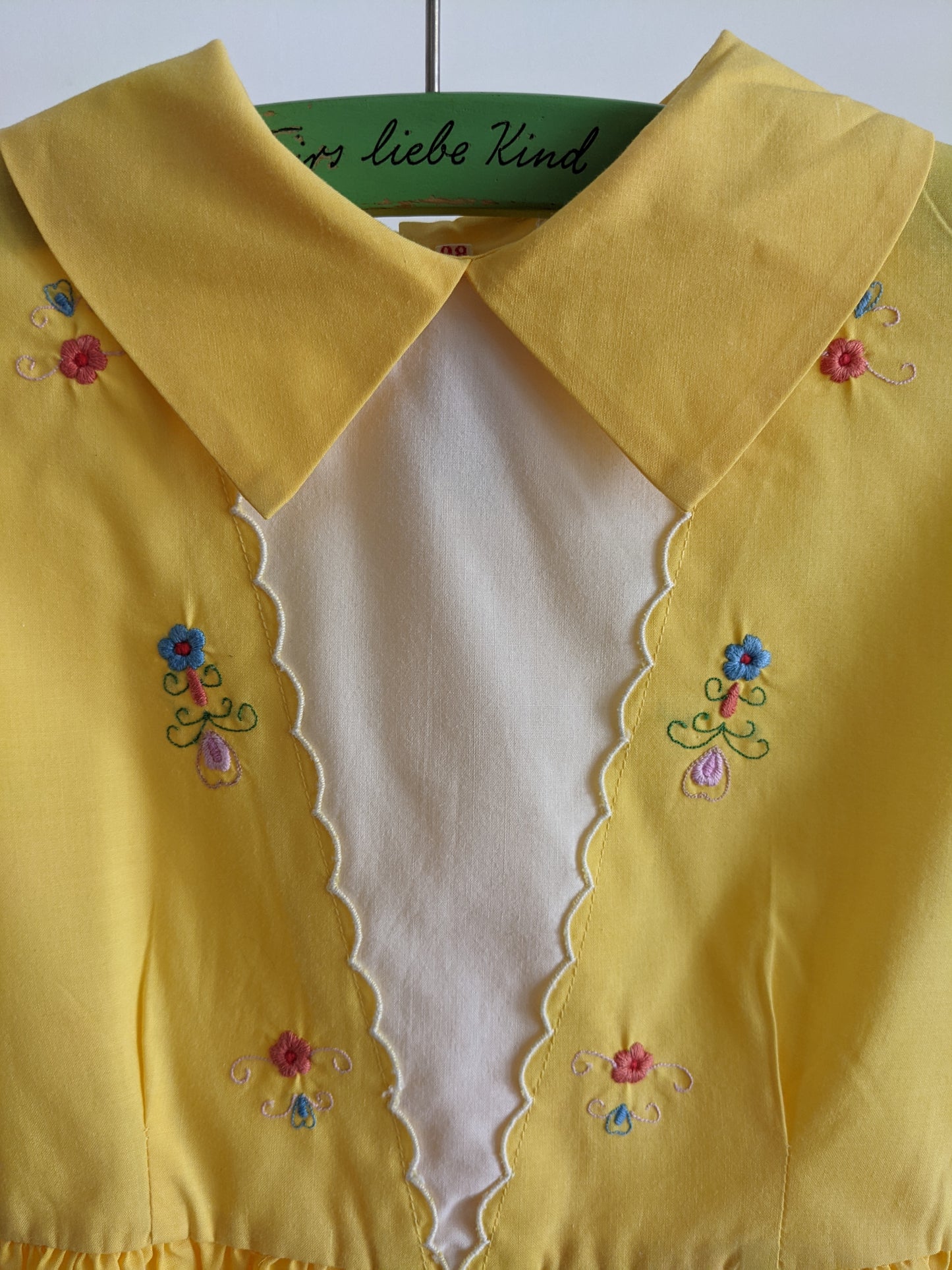 Yellow embroidery dress 86